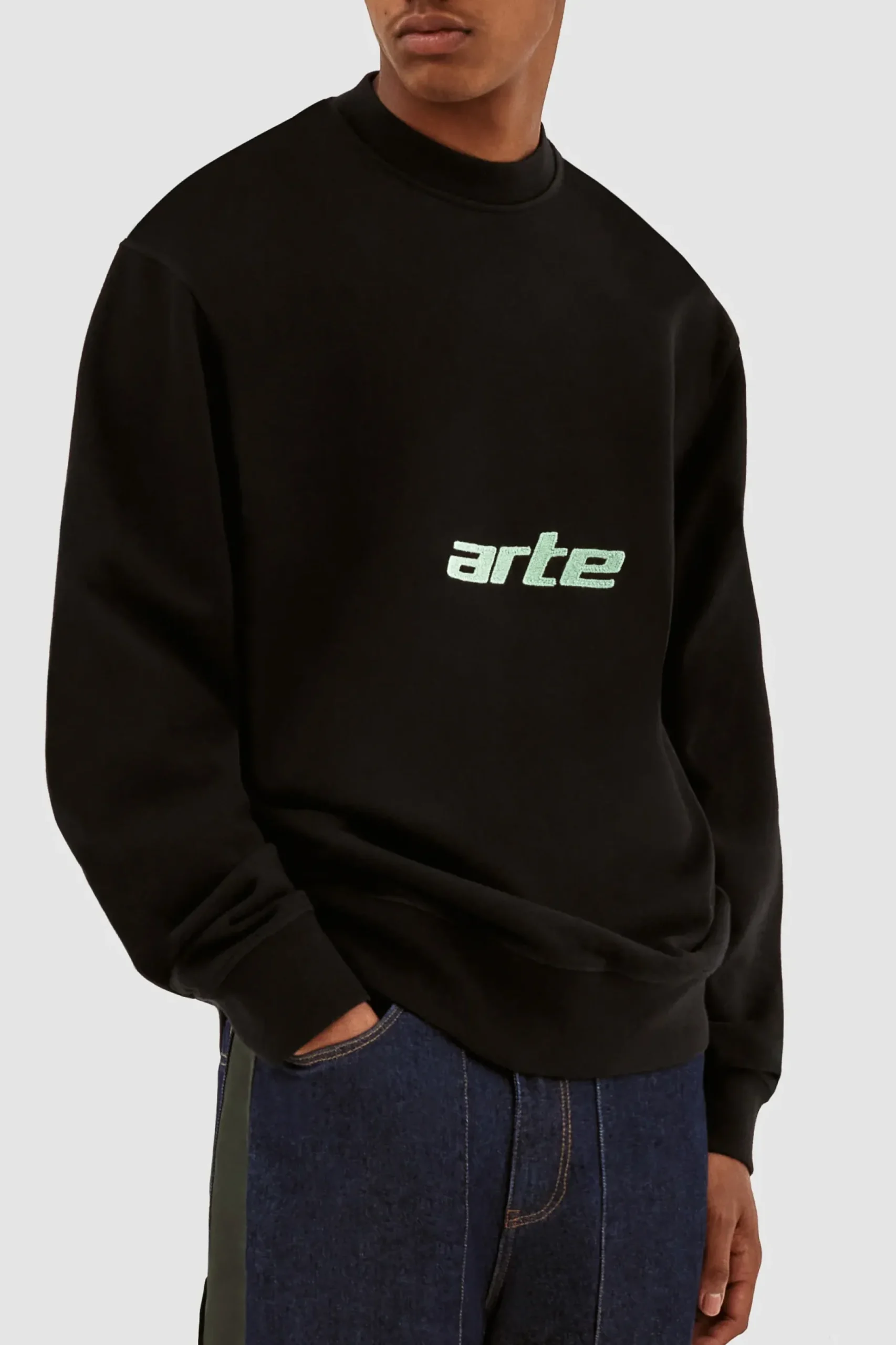 Arte Antwerp Carlos Arte Crewneck
