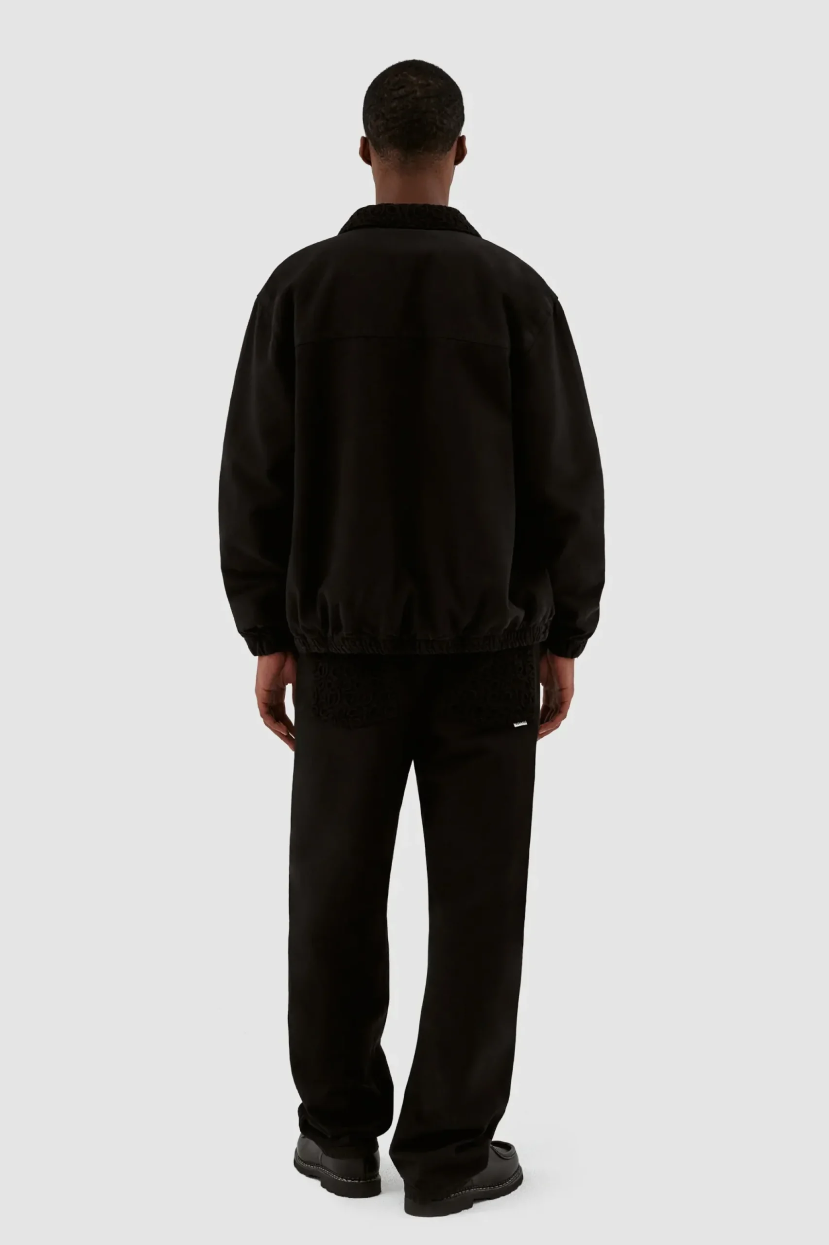 Arte Antwerp Joshua Detail Collar