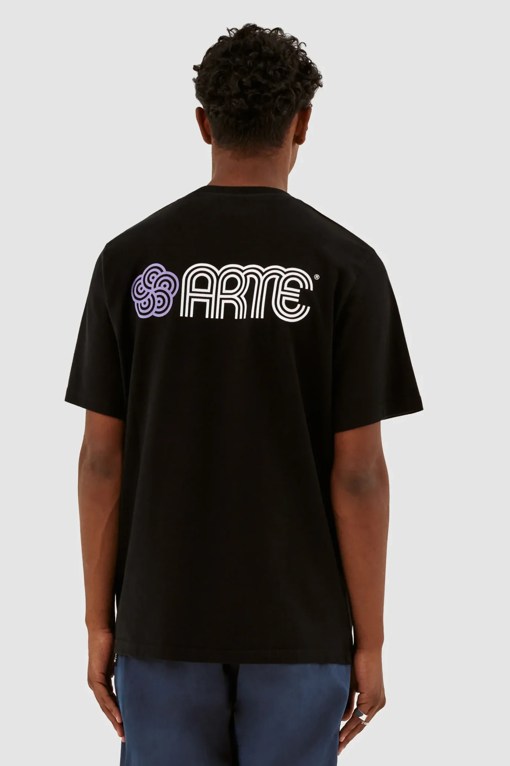 Arte Antwerp Teo Circle Flower T-shirt